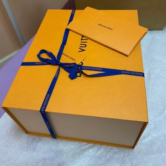 Louis Vuitton bag - Picture 4 of 6